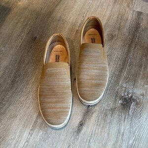 Johnston & Murphy Shoes